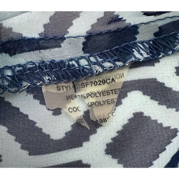 41 Hawthorn Women's Blue‎ & White 3/4 Sleeves Notched Neck Blouse Size M - Picture 8 of 8